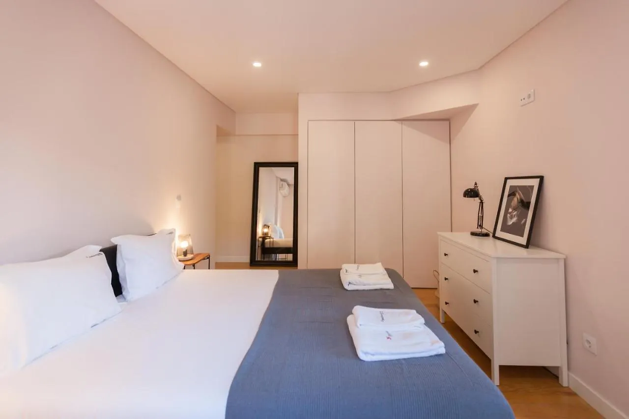 Flh Gulbenkian Apartment With Balcony Lisboa Portugal