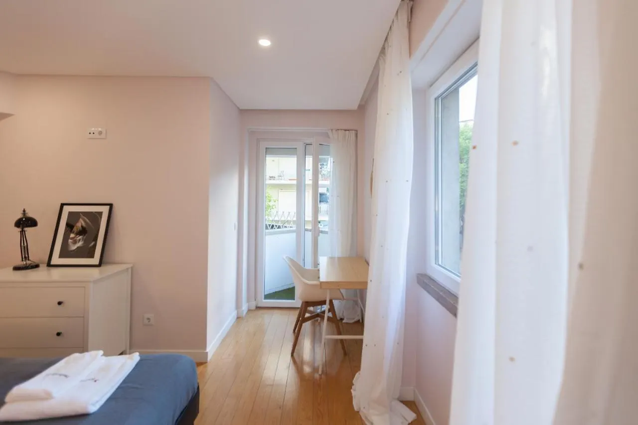 Flh Gulbenkian Apartment With Balcony Lisboa